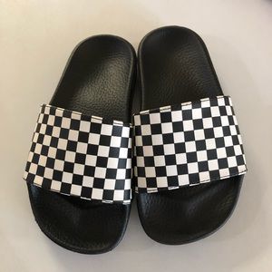 Boys Black Vans La Costa Slide Ons